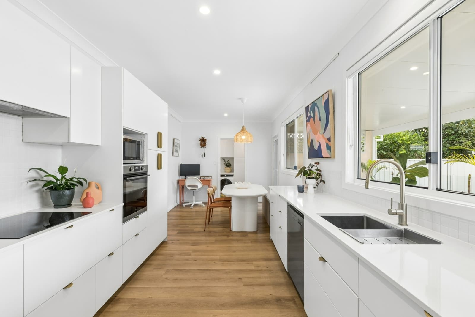 61 Nowack Avenue, UMINA BEACH, Umina Beach - Thumbnail 2