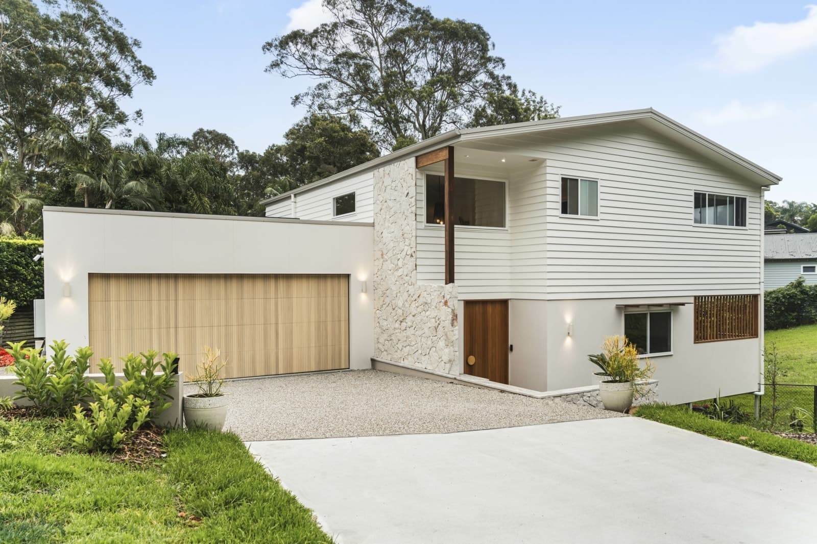 17 Hillside Road,Avoca Beach, Avoca Beach - Thumbnail 2