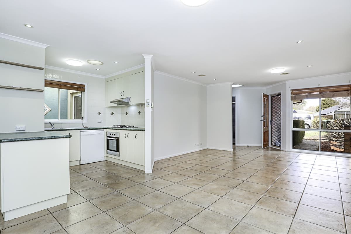 35 Bywaters Street, Amaroo ACT 2914, Amaroo - Thumbnail 2