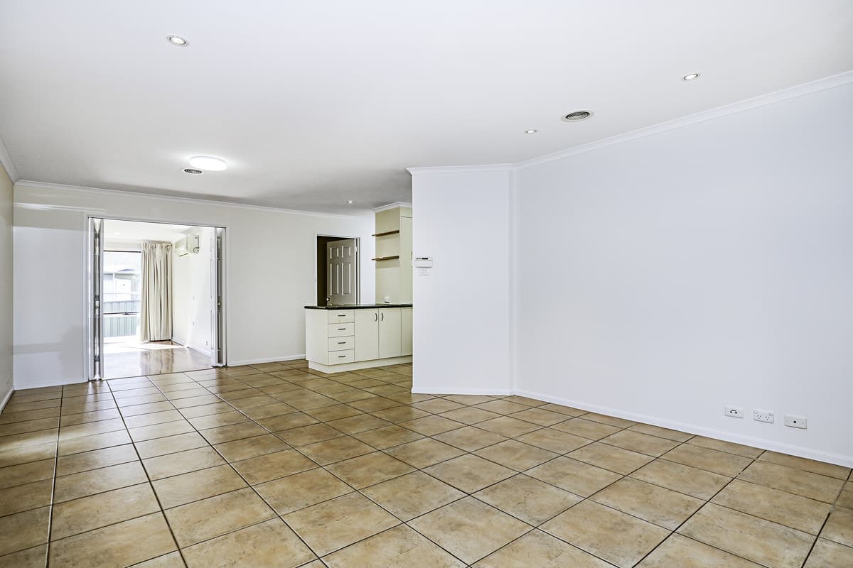 35 Bywaters Street, Amaroo ACT 2914, Amaroo - Thumbnail 3
