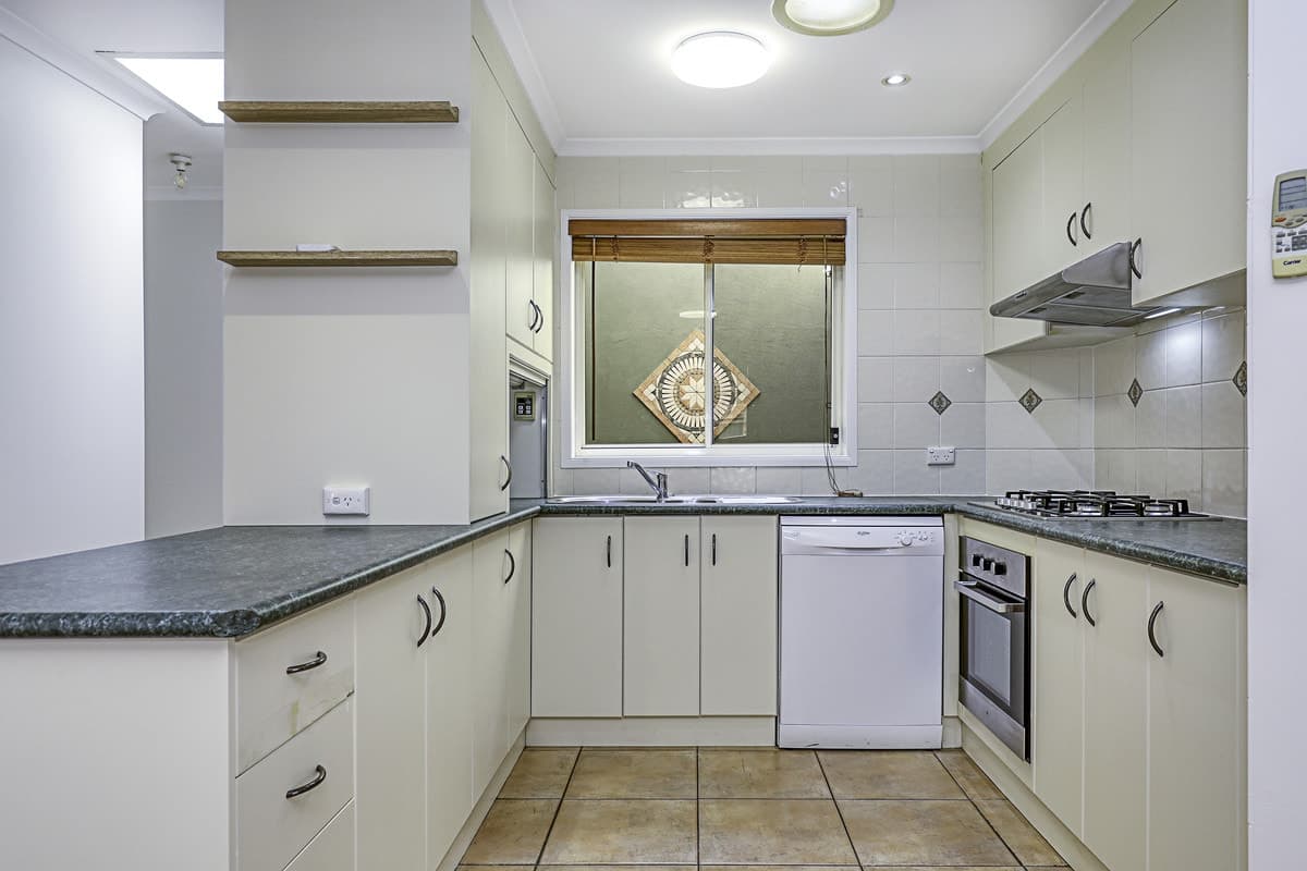 35 Bywaters Street, Amaroo ACT 2914, Amaroo - Thumbnail 4