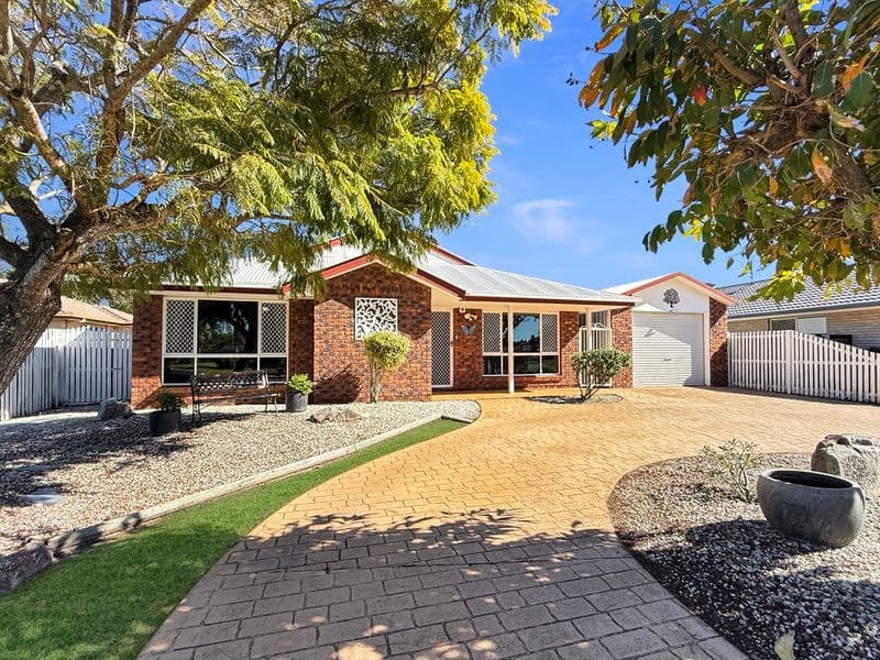 63 Kookaburra Drive, Eli Waters, Eli Waters - Thumbnail 2