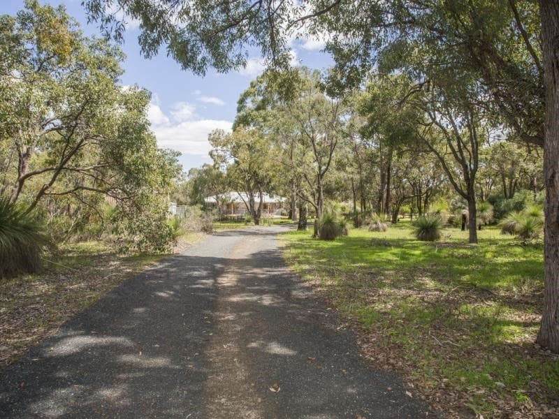240 Jess Road, Bullsbrook WA, Bullsbrook - Thumbnail 2