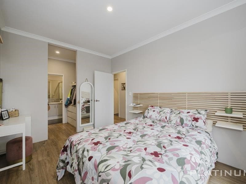 17 Altrincham Grove, Butler WA, Butler - Thumbnail 4