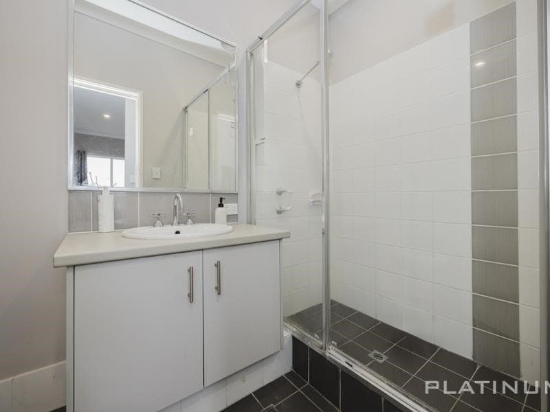 17 Altrincham Grove, Butler WA, Butler - Thumbnail 5