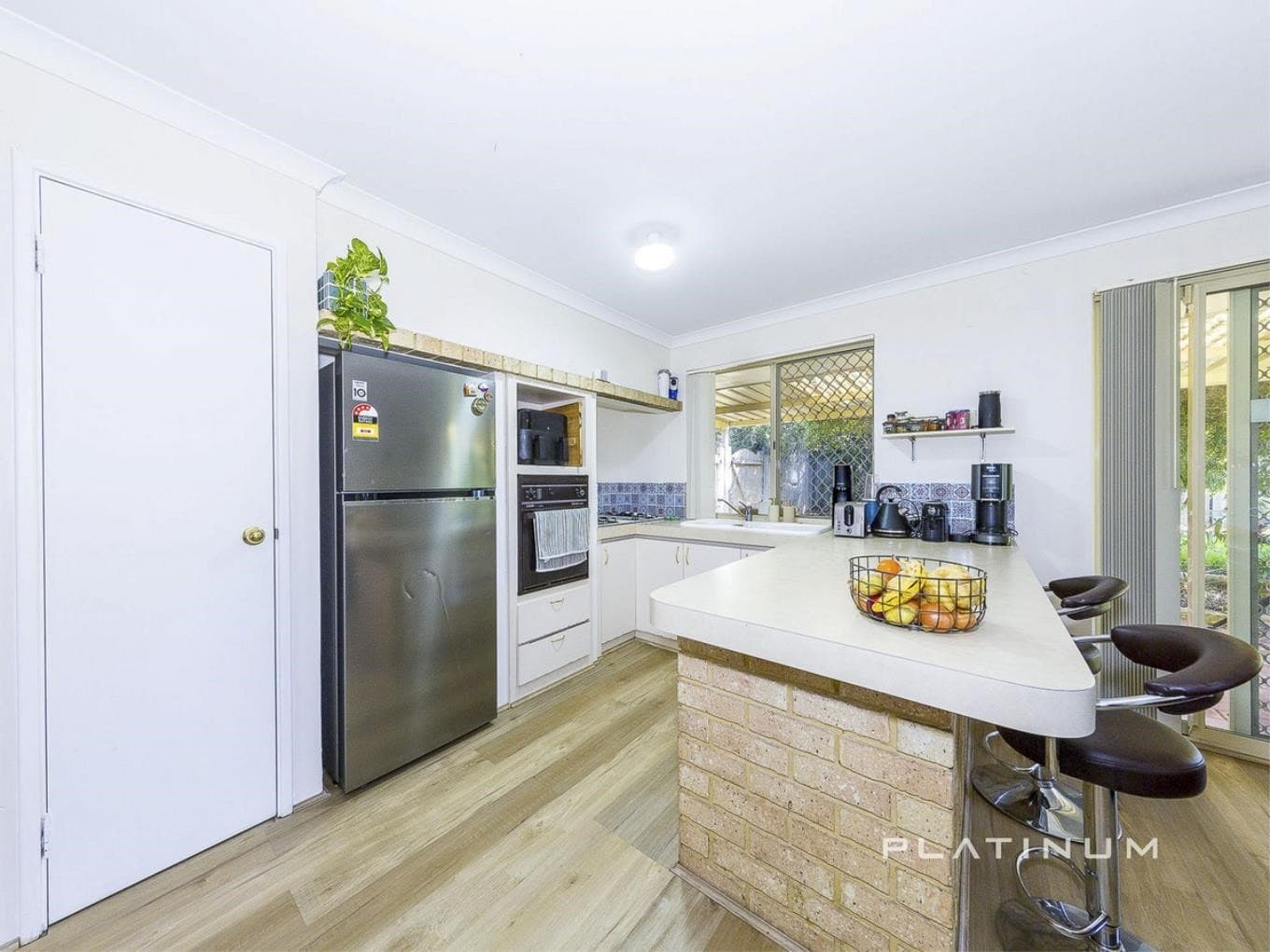 8 Lawrie Court, Clarkson WA, Clarkson - Thumbnail 3