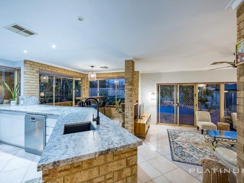42 Portmarnock Circuit, Connolly WA, Connolly - Thumbnail 6