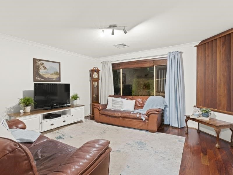 17 Kingston Heath Court, Connolly WA, Connolly - Thumbnail 4