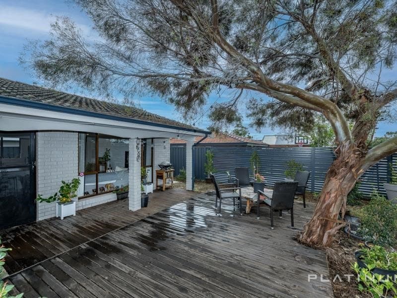 1/169 Camberwarra Drive, Craigie WA, Craigie - Thumbnail 2