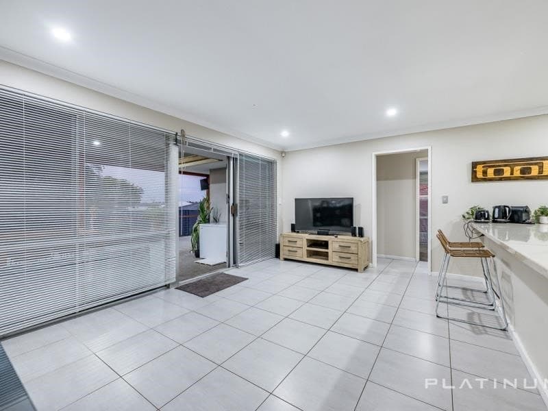 29 Allambie Drive, Craigie WA, Craigie - Thumbnail 4