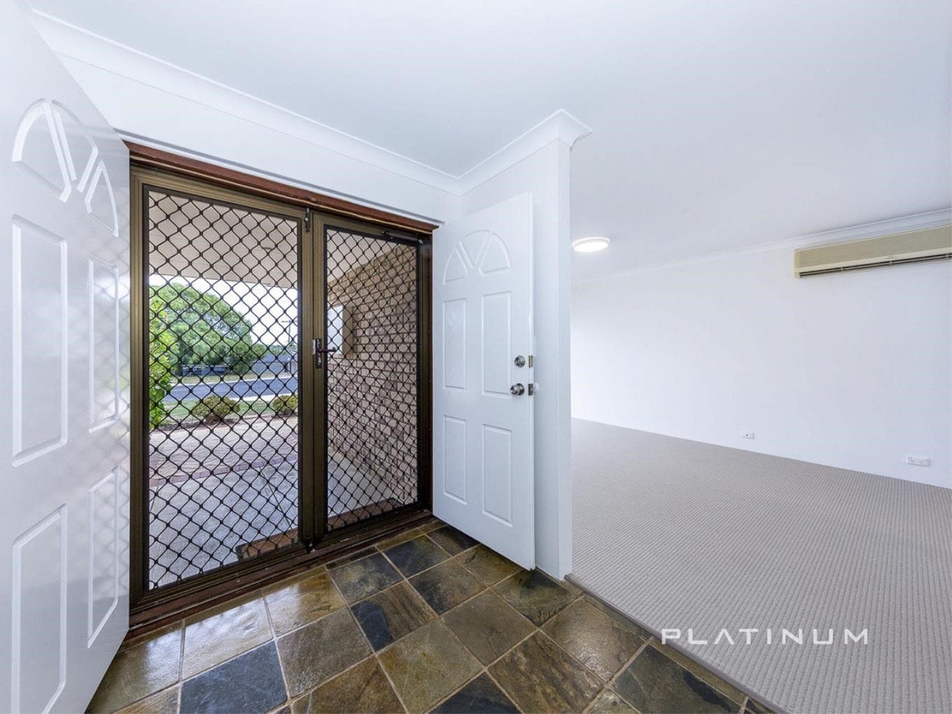7 Loch View, Craigie WA 6025, Craigie - Thumbnail 3
