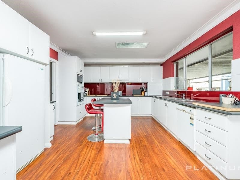 6 Wahroonga Way, Greenwood WA, Greenwood - Thumbnail 6
