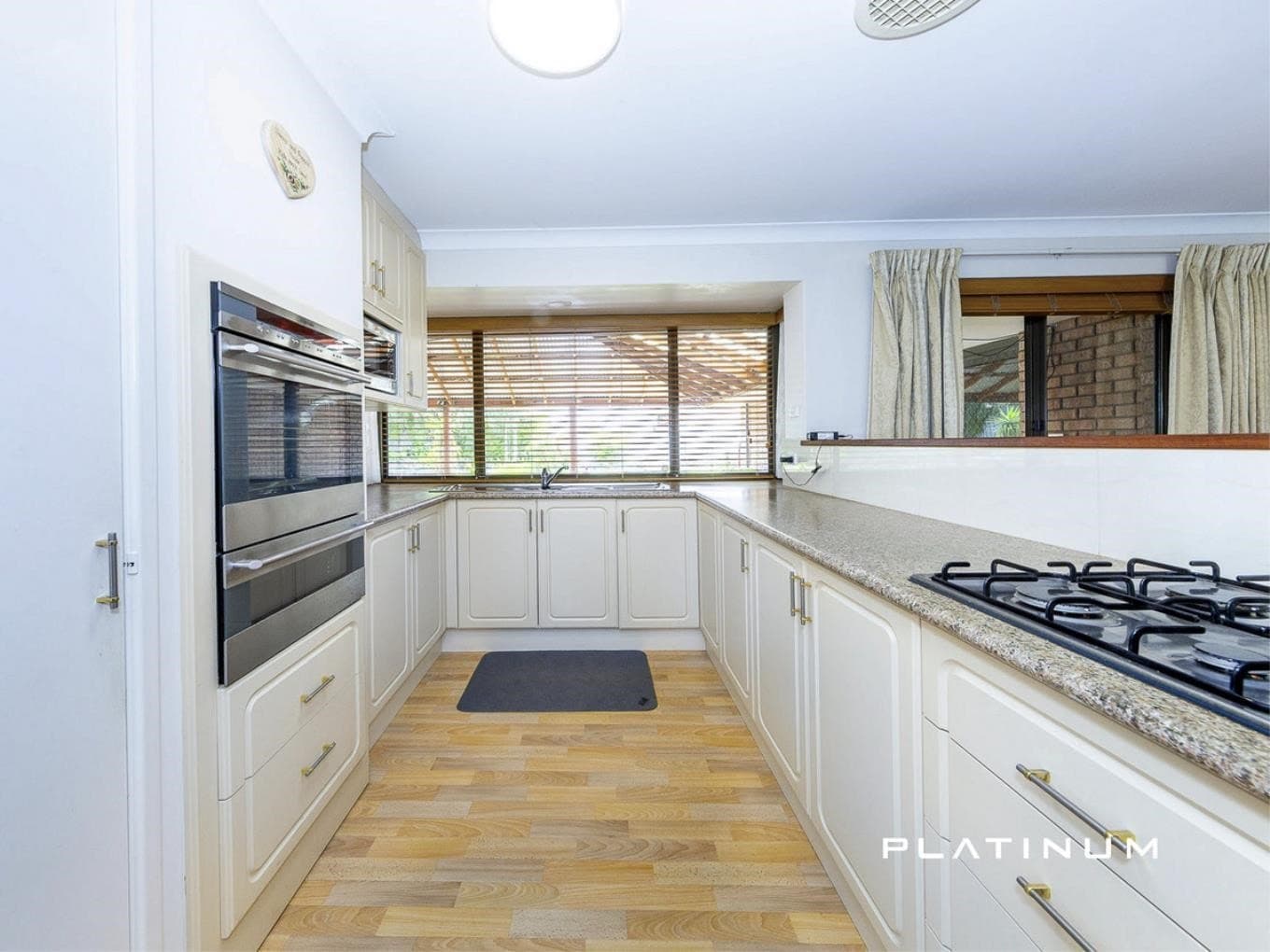 14 Perrona Gardens, Mullaloo WA 6027, Mullaloo - Thumbnail 7