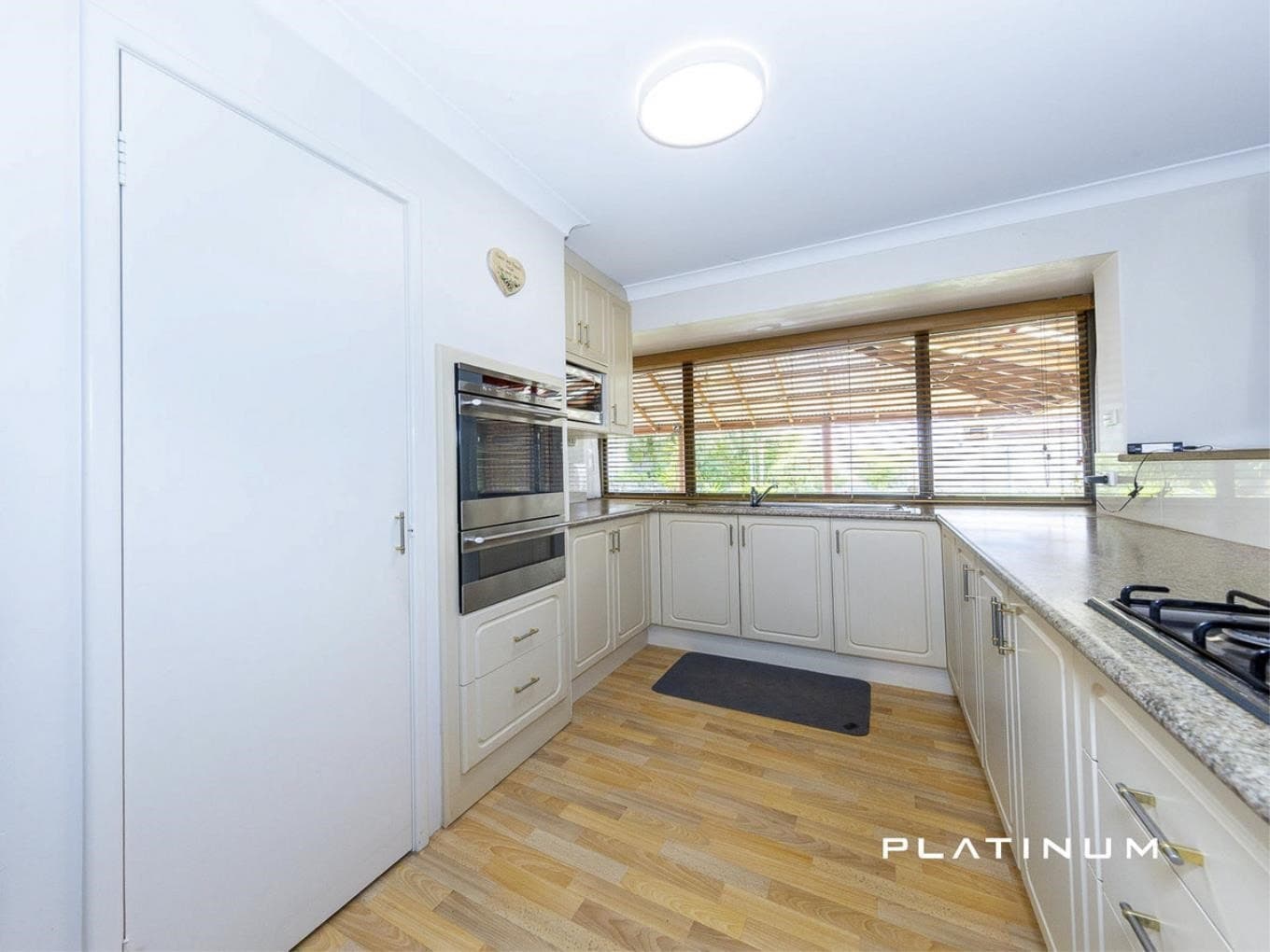 14 Perrona Gardens, Mullaloo WA 6027, Mullaloo - Thumbnail 8
