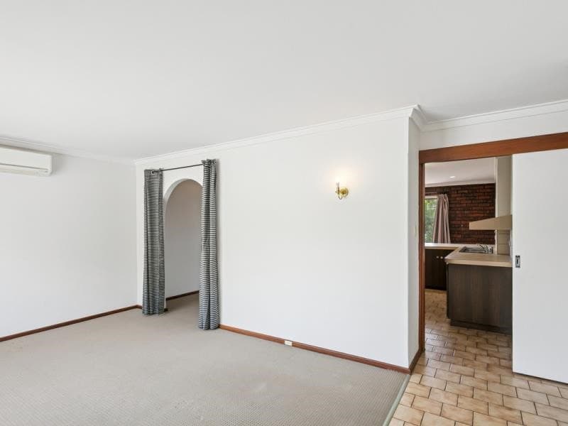 41 Mason Way, Padbury WA 6025, Padbury - Thumbnail 2