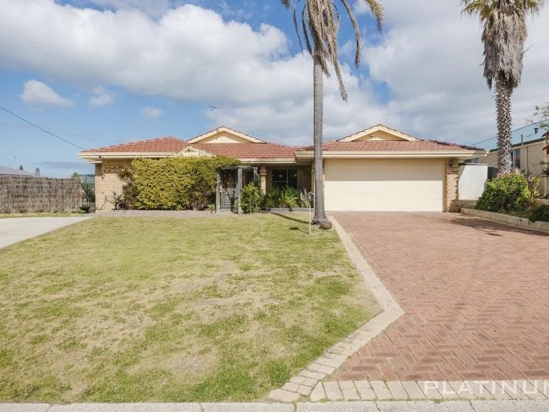 9 Essex Court, Quinns Rocks WA 6030, Quinns Rocks - Image 1