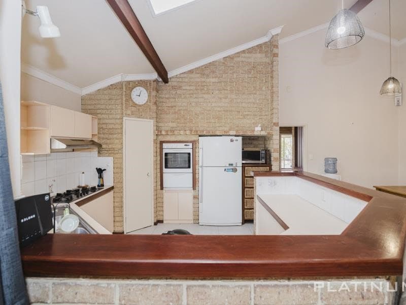 9 Essex Court, Quinns Rocks WA, Quinns Rocks - Thumbnail 2