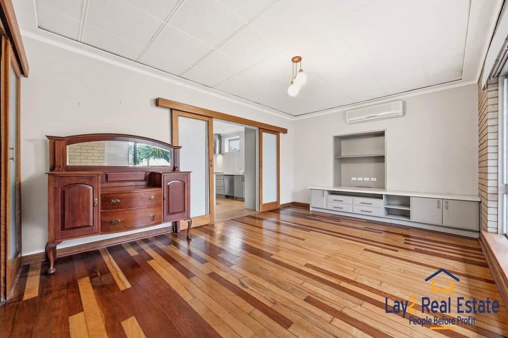 93 River View Avenue, South Guildford, South Guildford - Thumbnail 4