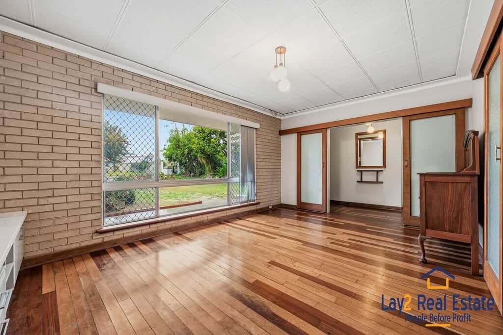 93 River View Avenue, South Guildford, South Guildford - Thumbnail 6