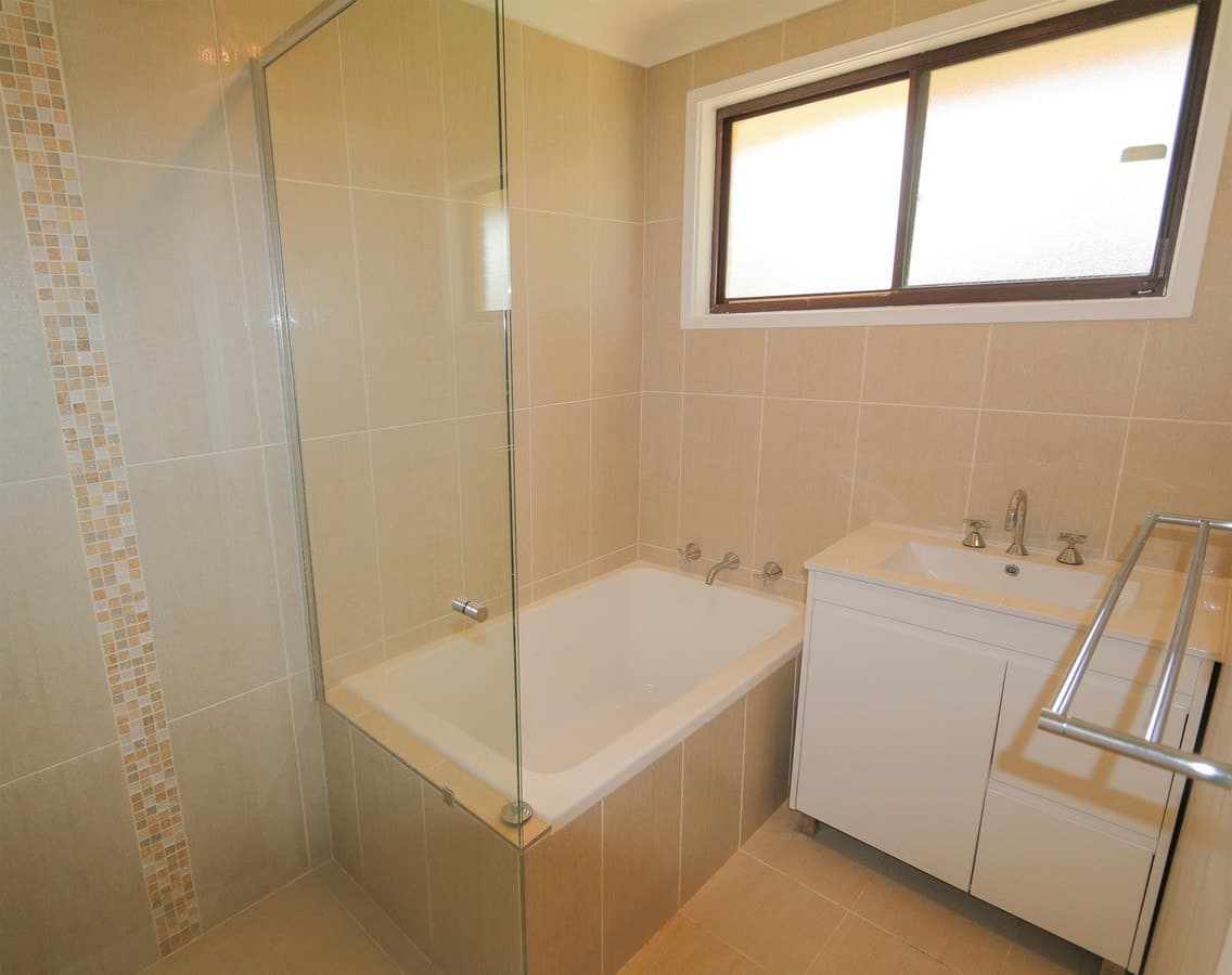 82 Lawson Avenue, SINGLETON NSW 2330, Singleton - Thumbnail 5