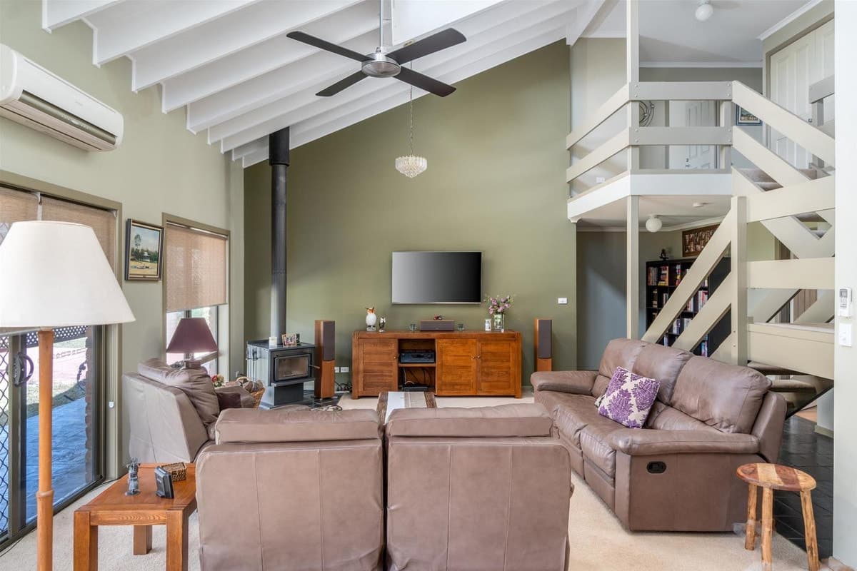 15 Acacia Circuit, SINGLETON NSW 2330, Singleton - Thumbnail 2
