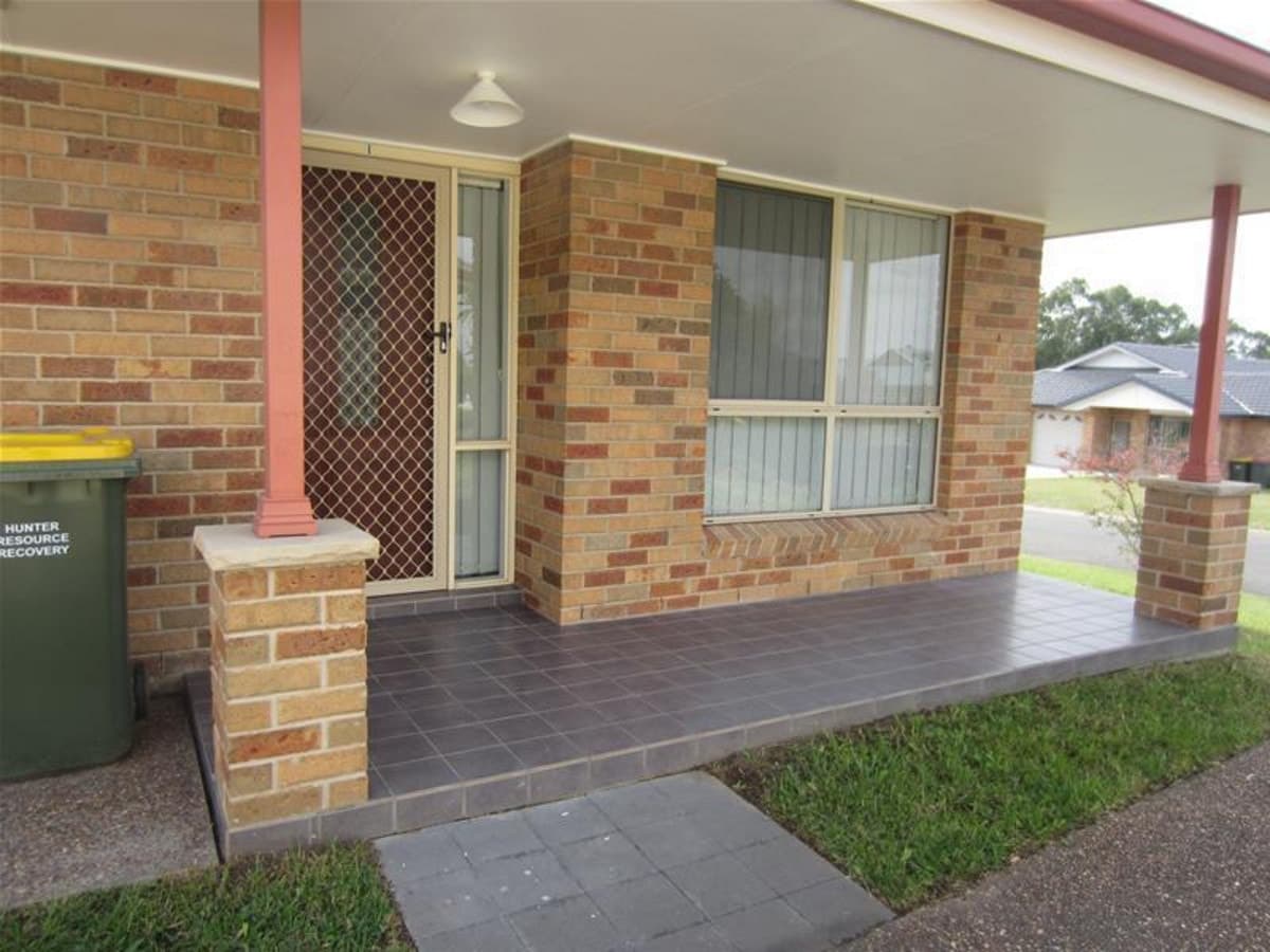 1 / 19 Dargin Close, SINGLETON NSW 2330, Singleton - Thumbnail 2