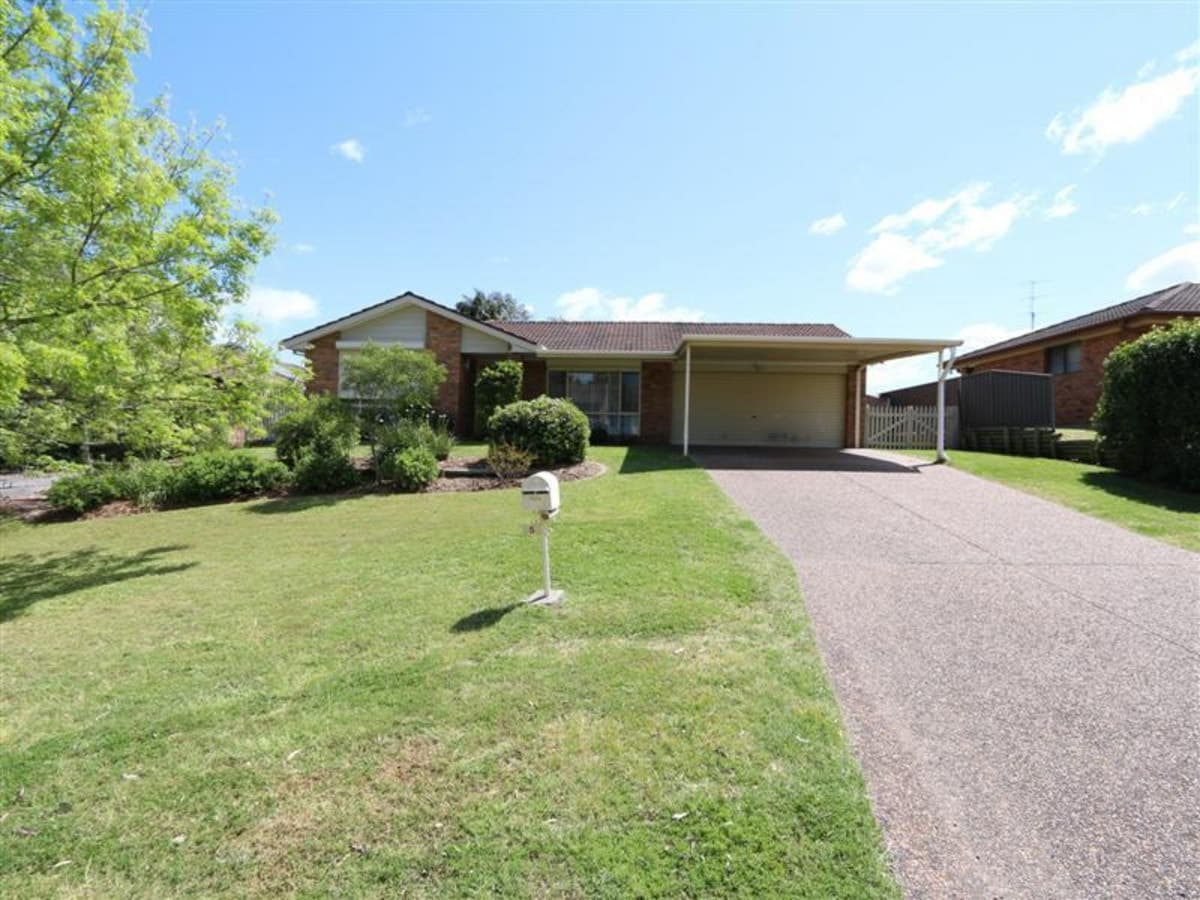 5 Acacia Circuit, SINGLETON NSW 2330, Singleton - Image 1