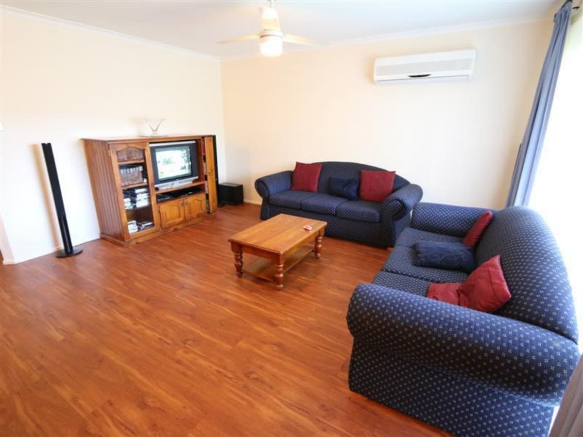 5 Acacia Circuit, SINGLETON NSW 2330, Singleton - Thumbnail 4