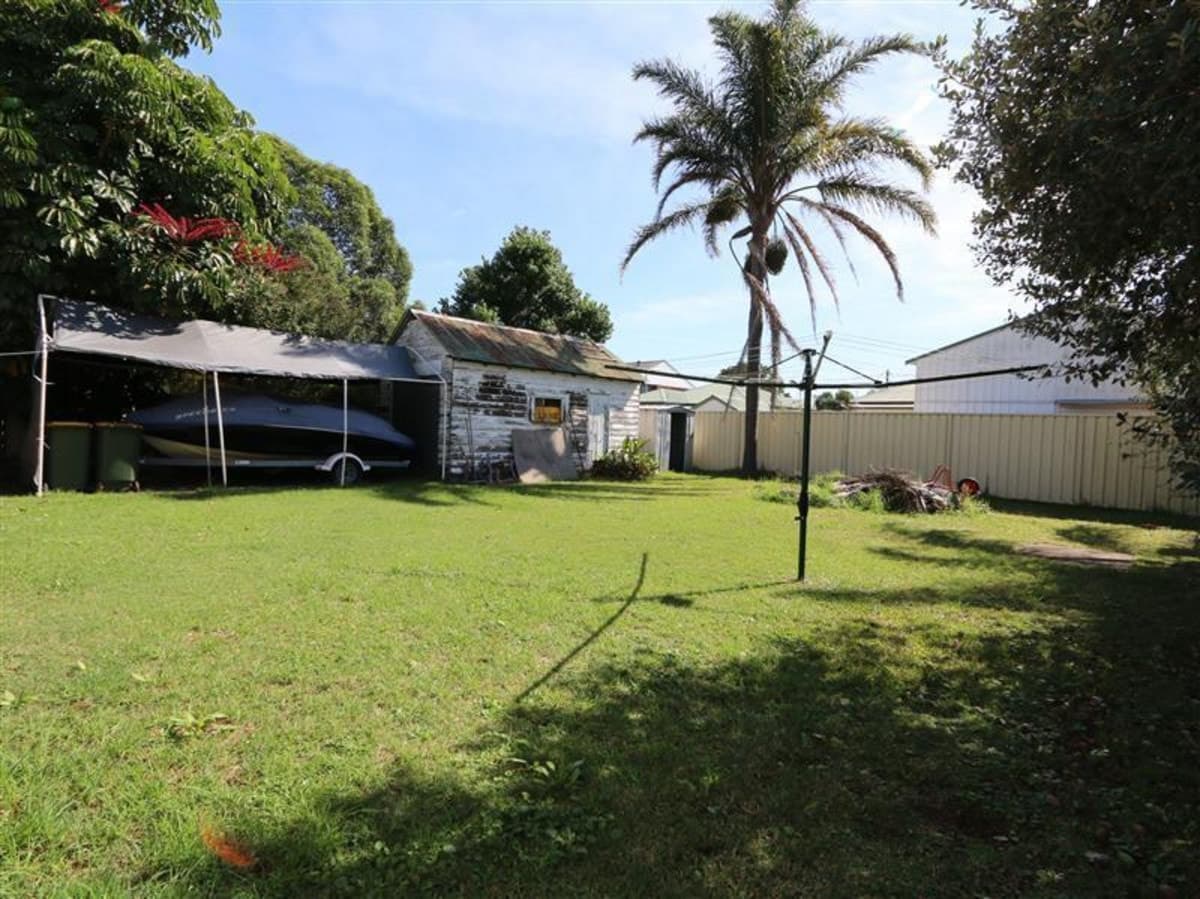 16 Collett Avenue, SINGLETON NSW 2330, Singleton - Thumbnail 8