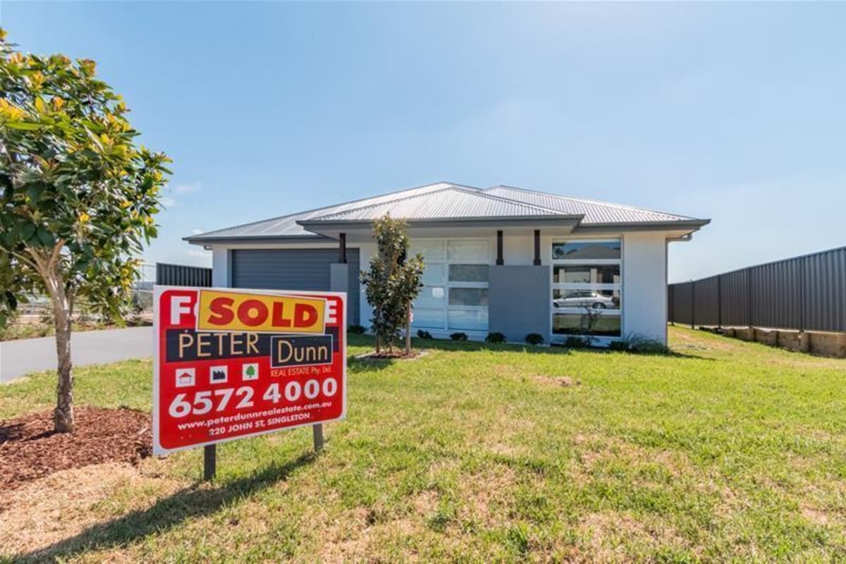 18 Dimmock Street, SINGLETON NSW 2330, Singleton - Image 1