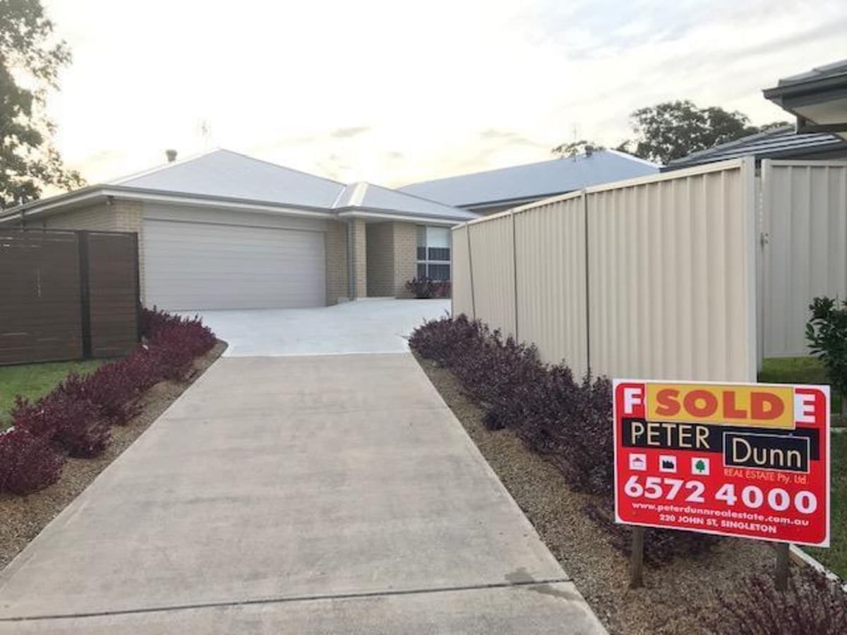 51 Broomfield Crescent, SINGLETON NSW 2330, Singleton - Image 1