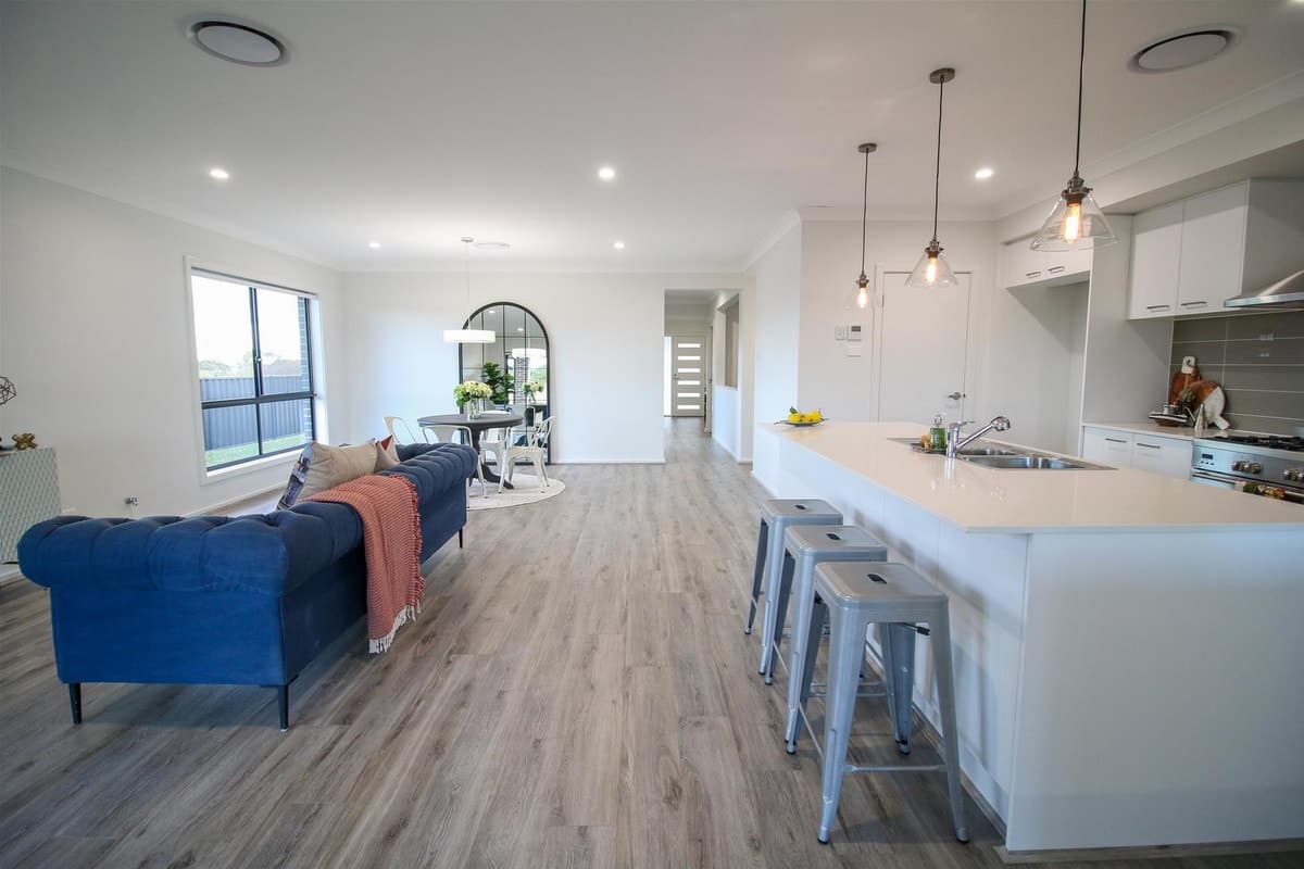 68 Benjamin Circuit, SINGLETON NSW 2330, Singleton - Thumbnail 2