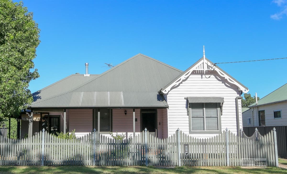 61 Bathurst Street, SINGLETON NSW 2330, Singleton - Thumbnail 3