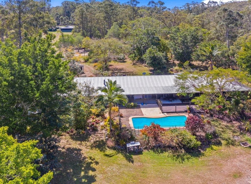 94 Crampton Drive, WOODFORD QLD 4514, Woodford - Thumbnail 2