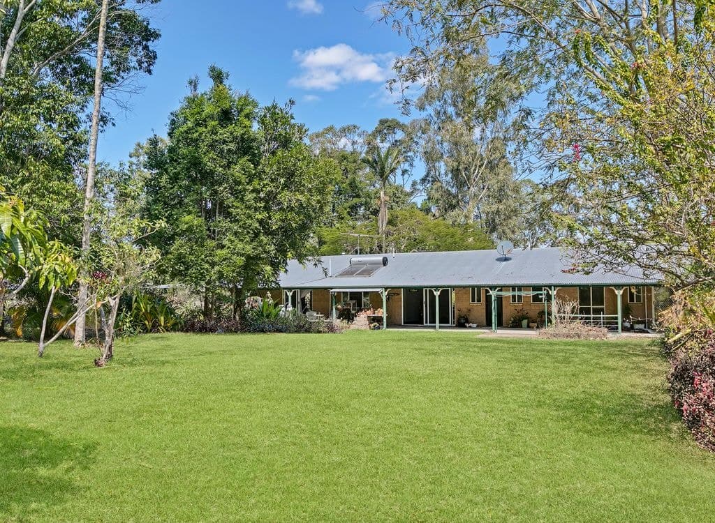 94 Crampton Drive, WOODFORD QLD 4514, Woodford - Thumbnail 6