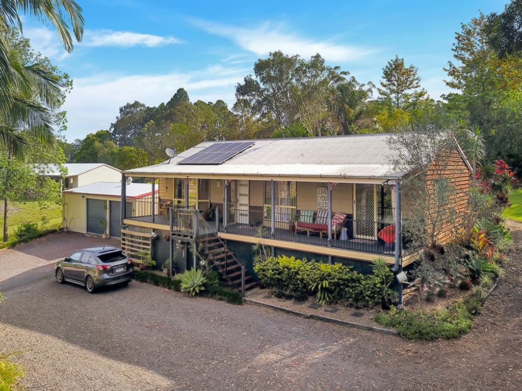 35 Ballantyne Court, GLENVIEW QLD 4553, Glenview - Thumbnail 2