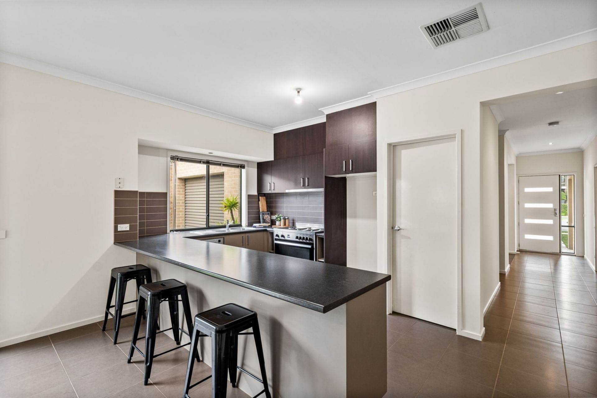 100 Mernda Village Drive, Mernda, Mernda - Thumbnail 2