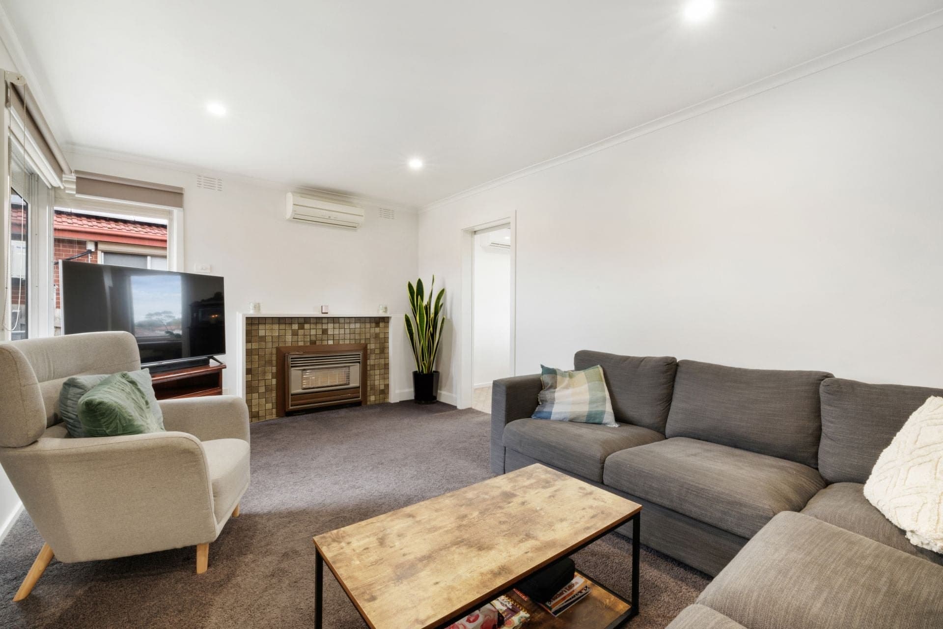 15 Bruce Street, Lalor, Lalor - Thumbnail 3