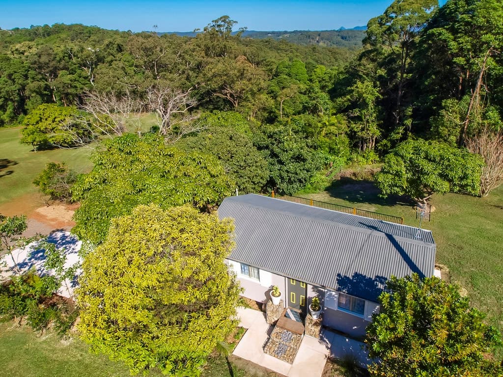 121 Mons Rd, MONS QLD 4556, Mons - Thumbnail 2