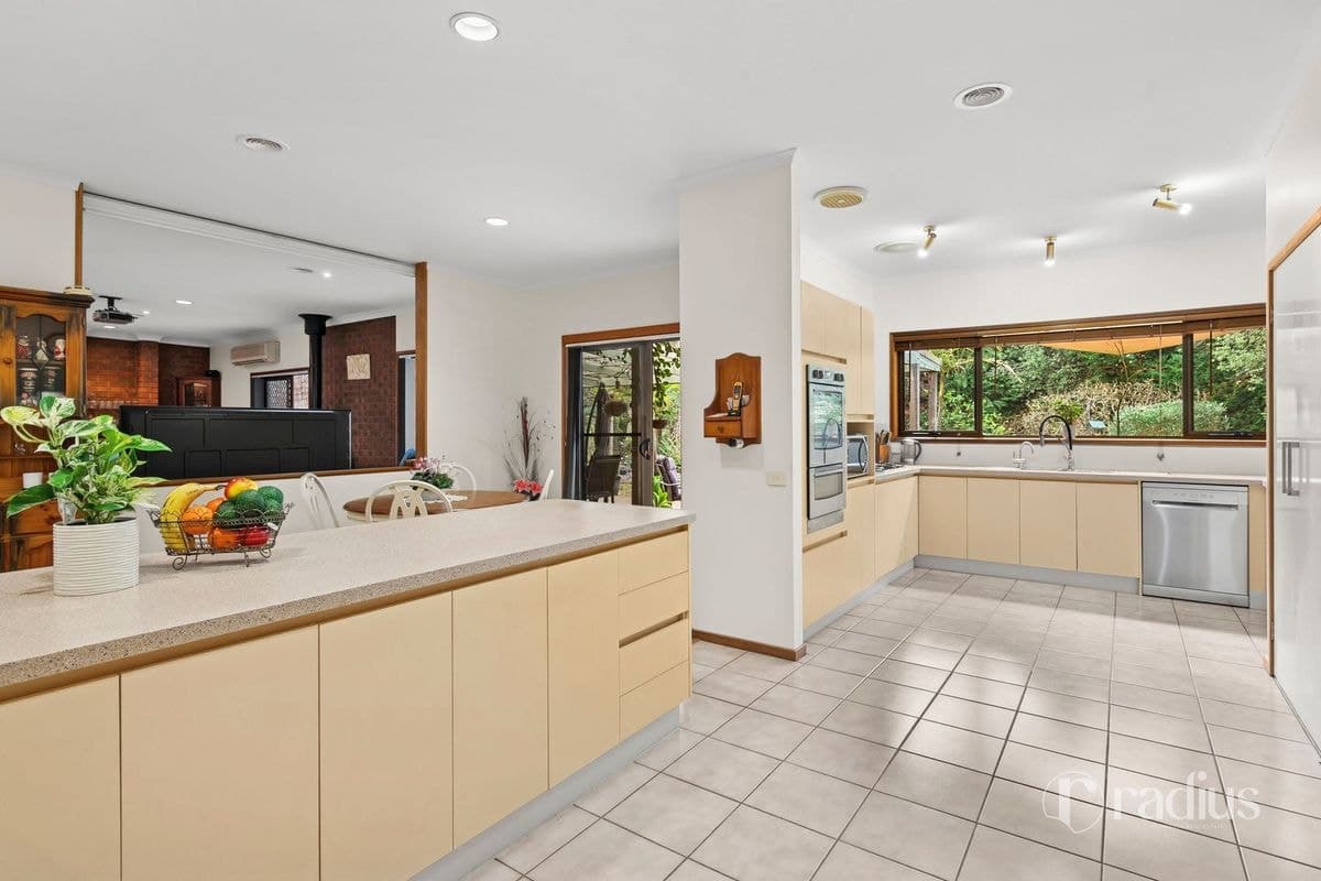 18 Yambill Avenue, Rosebud, VIC 3939, Australia, Rosebud - Thumbnail 3