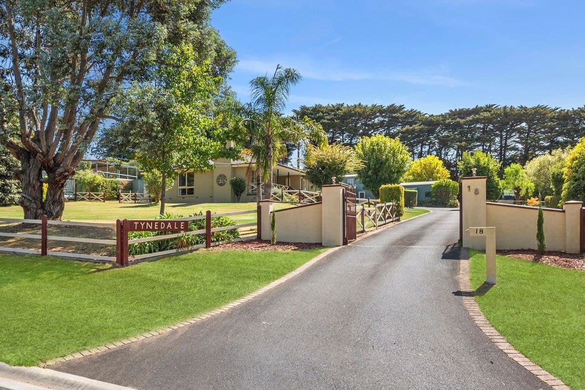 18 Valencia Rise, Tyabb, VIC 3913, Australia, Tyabb - Thumbnail 2