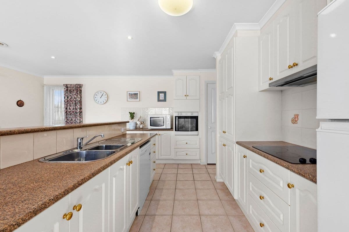 13 Michael Way, Somerville, VIC 3912, Australia, Somerville - Thumbnail 4