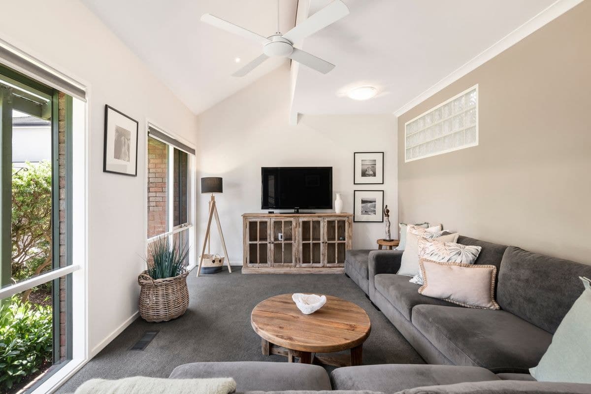 3/6 Beach Grove, Mornington, VIC 3931, Australia, Mornington - Thumbnail 2