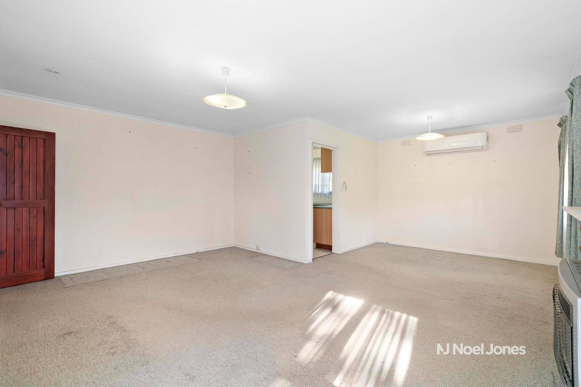 7 Chiara Court, GLEN WAVERLEY, Glen Waverley - Thumbnail 6