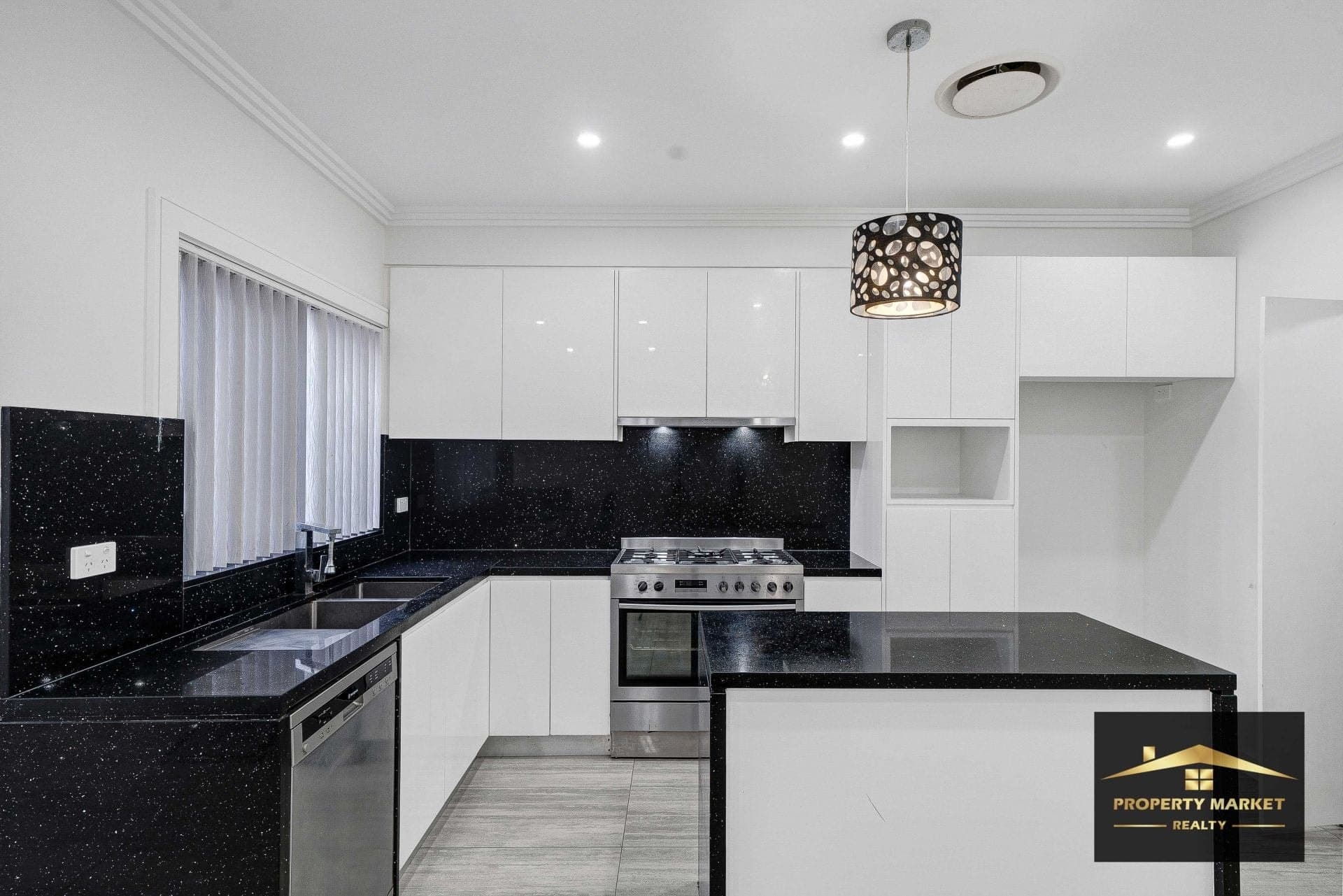 37 The River Road Revesby NSW, Revesby - Thumbnail 6