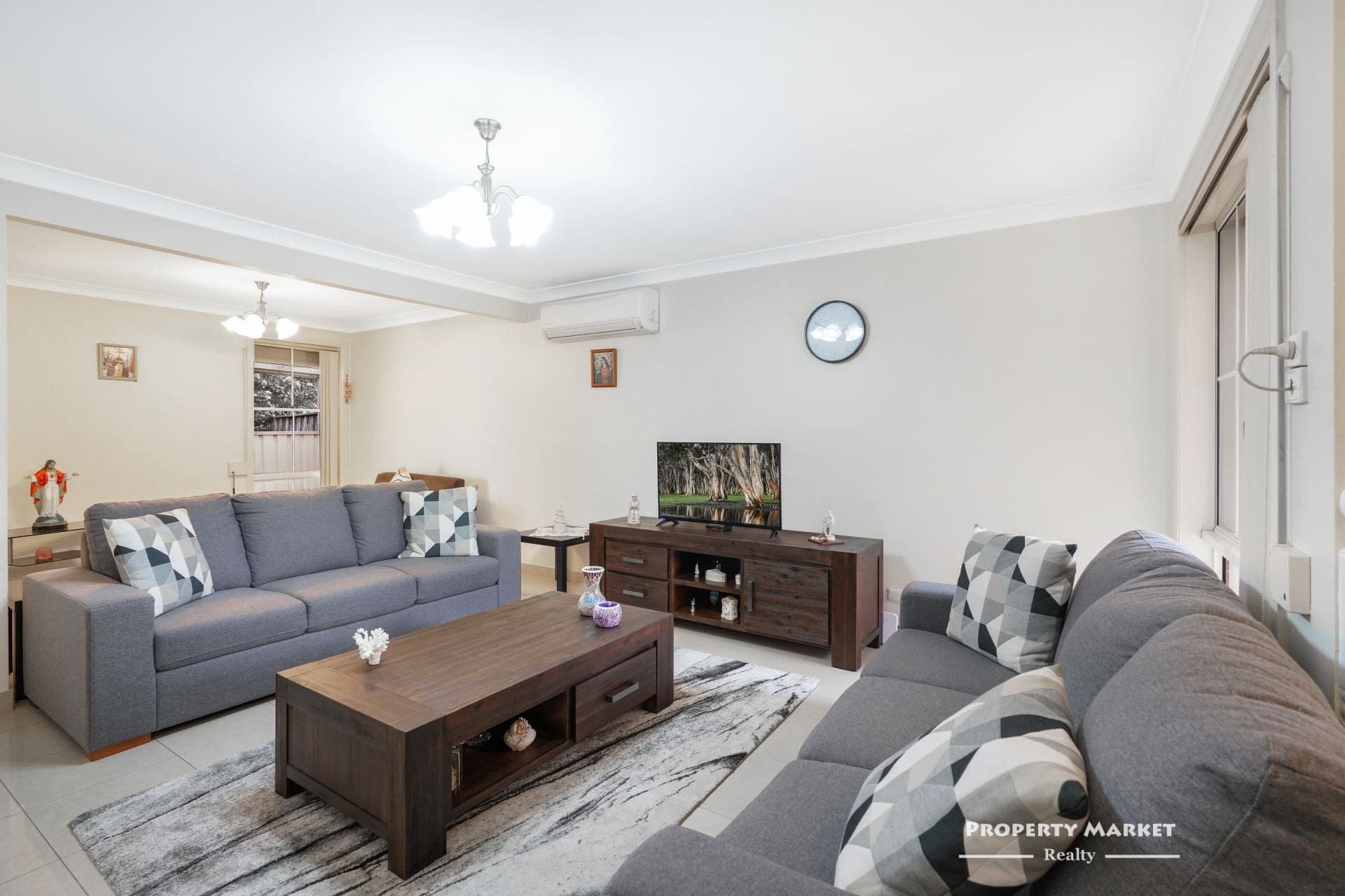 5 Nettletree Place Casula NSW, Casula - Thumbnail 4