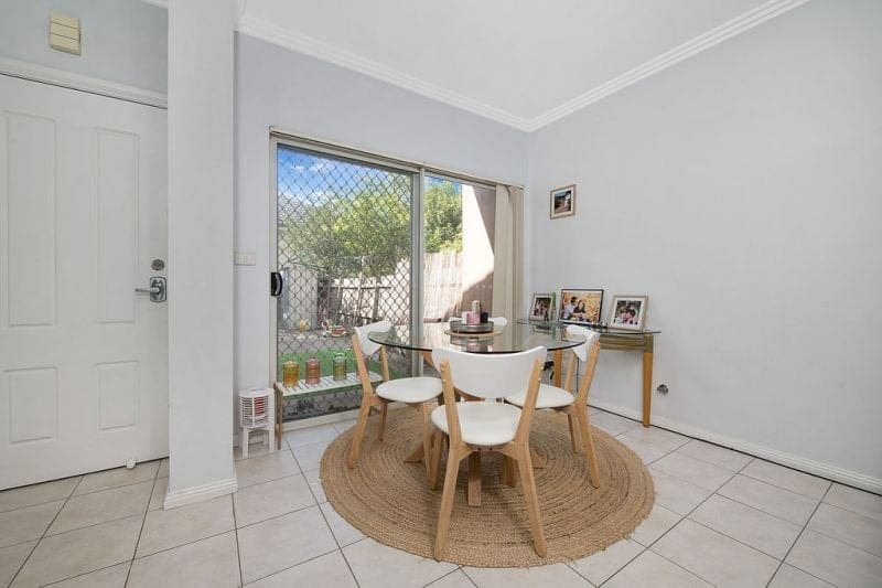 3/317 Blaxcell Street South Granville NSW, South Granville - Thumbnail 2