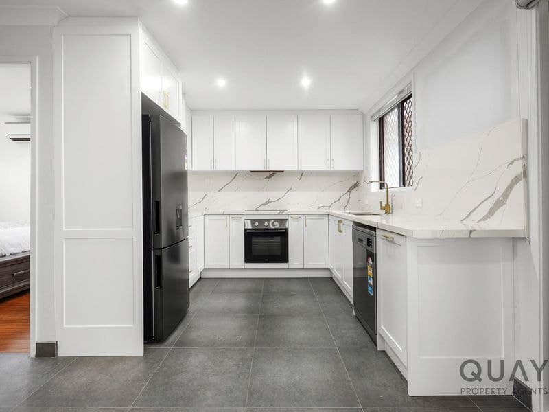 11 Merryweather Close, Minto, Minto - Thumbnail 6
