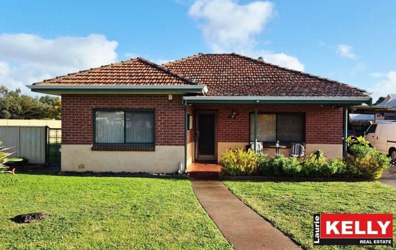 Cannington, For Sale - Thumbnail 4