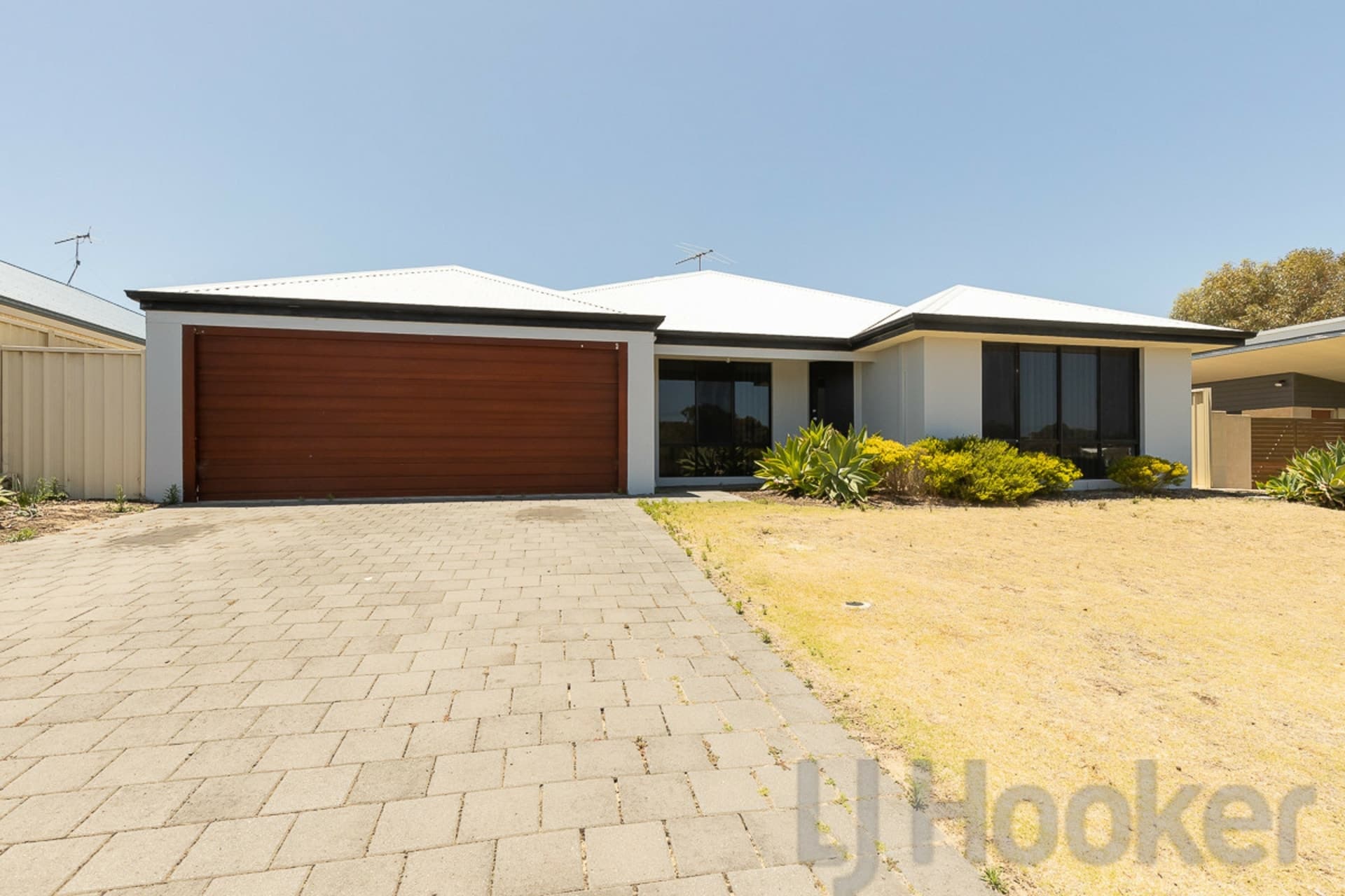 3 Carnaby Drive Dawesville WA, Dawesville - Thumbnail 2